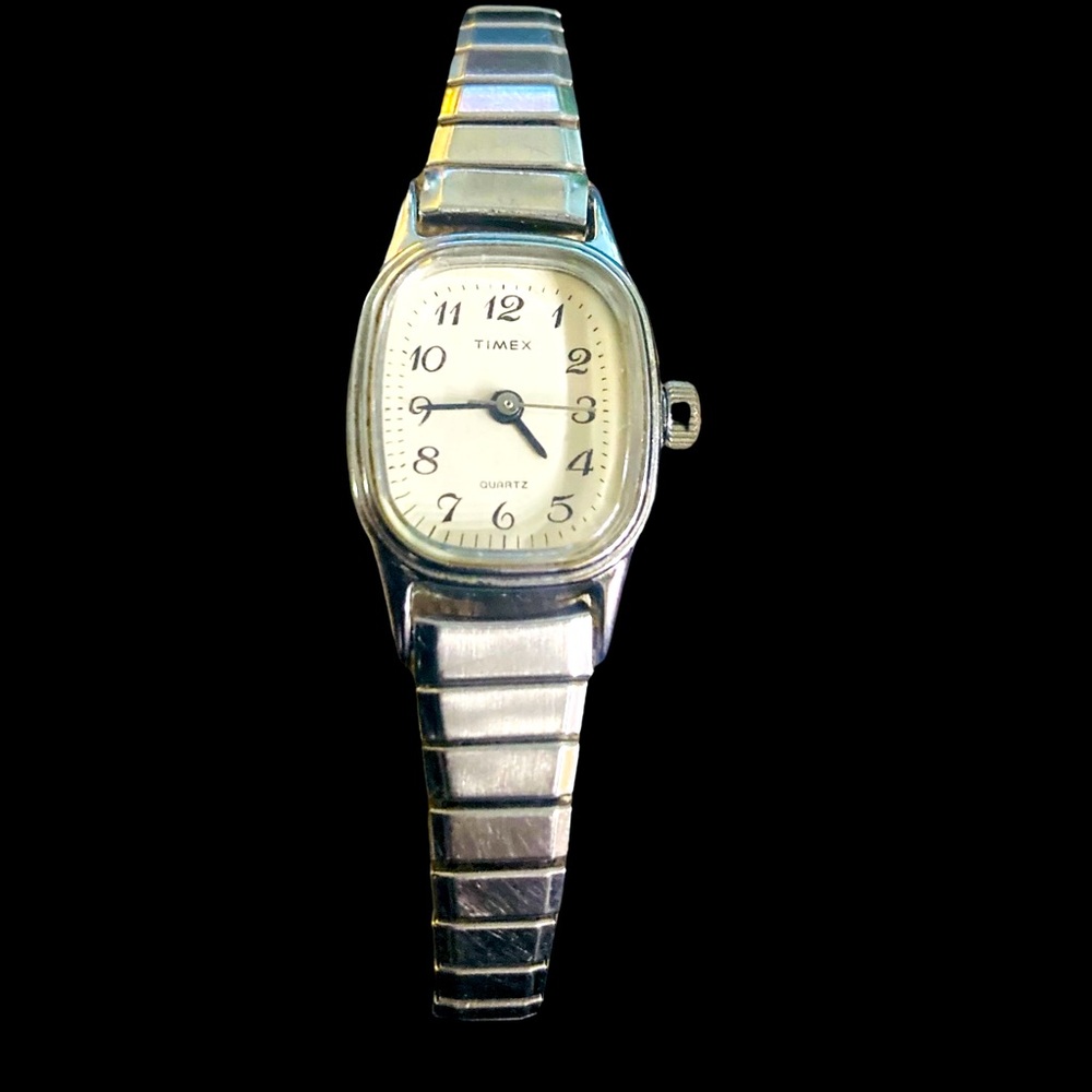 Vintage Silver-Tone Timex Quartz Ladies Watch